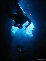 Scuba diving in swim-through