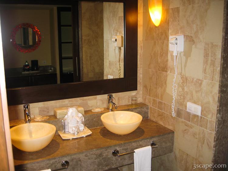 Barcelo Maya Palace - Bathroom