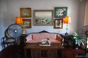 Ernest Hemingway Home (living room)