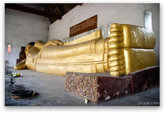 Reclining Buddha at Wat Chedi Luang Fine Art Metal Print