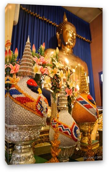 Wat Traimit - the worlds largest solid gold Buddha image Fine Art Canvas Print