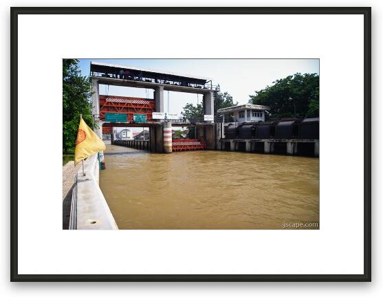One of the locks between Chao Phraya (River) and the canals (khlongs) Framed Fine Art Print