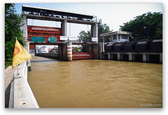 One of the locks between Chao Phraya (River) and the canals (khlongs) Fine Art Metal Print