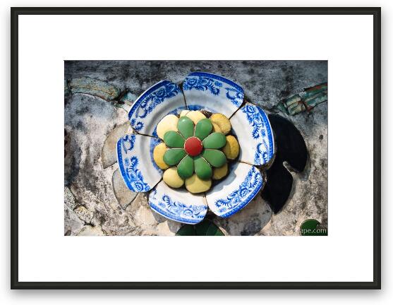 China plates used in decorating Wat Arun Framed Fine Art Print