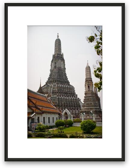 Wat Arun (Temple of the Dawn) Framed Fine Art Print