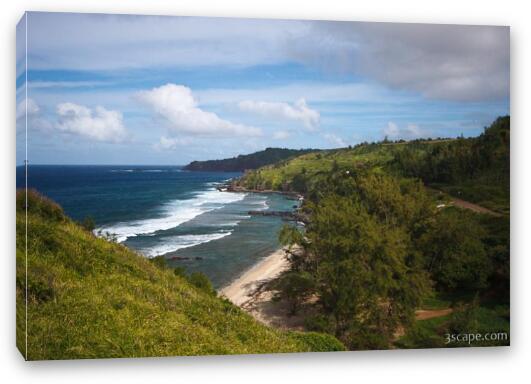 Small beach on the north shore of Maui Fine Art Canvas Print