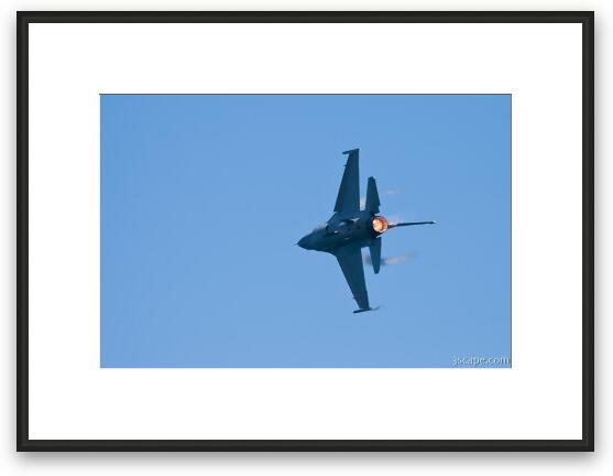General Dynamics F-16 Fighting Falcon Framed Fine Art Print